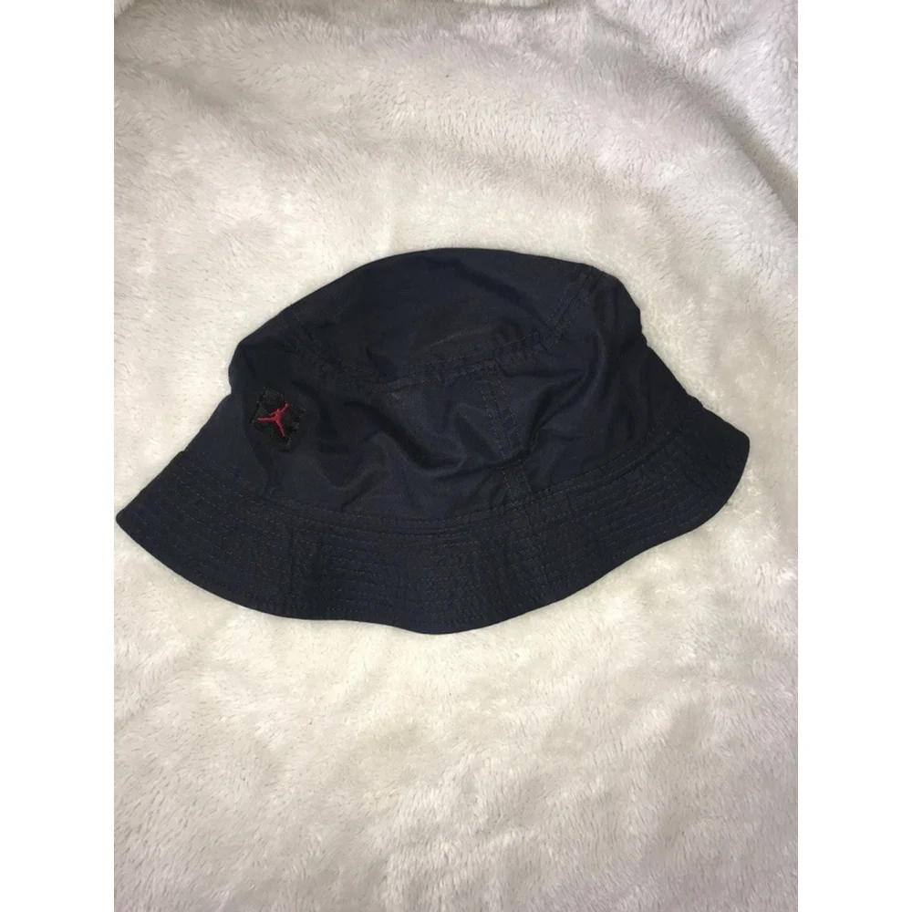 Jordan Black Bucket Hat‎ Size M/L